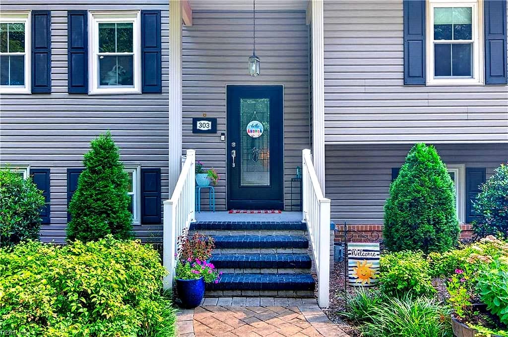 303 Marl Ravine RD, YORKTOWN VA 23692 - Photo 5