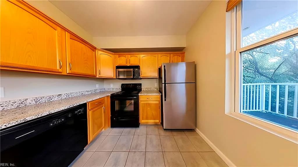 249 W Freemason ST #408, NORFOLK VA 23510 - Photo 3