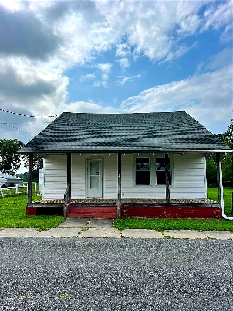 14 B AVE, Windsor — 2 bed Residential, 1,232 sqft