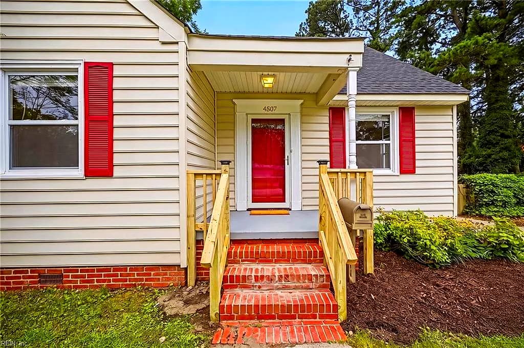 4507 County ST, PORTSMOUTH VA 23707 - Photo 3