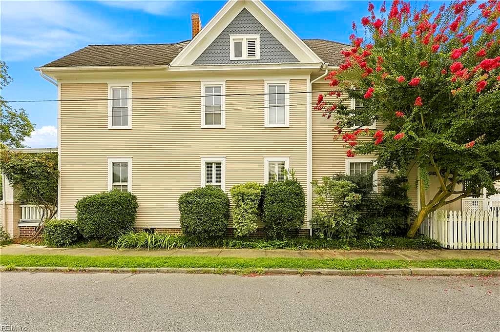 813 W Main ST, ELIZABETHCITY NC 27909 - Photo 5
