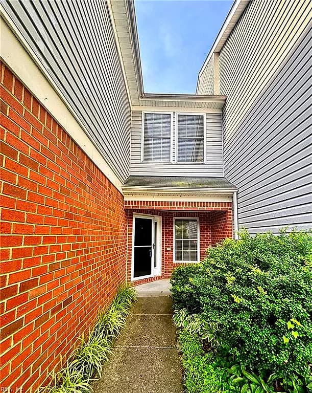 2307 Charing Cross RD, VIRGINIA BEACH VA 23456 - Photo 5
