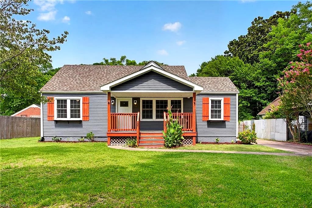 107 Cypress RD, PORTSMOUTH VA 23701