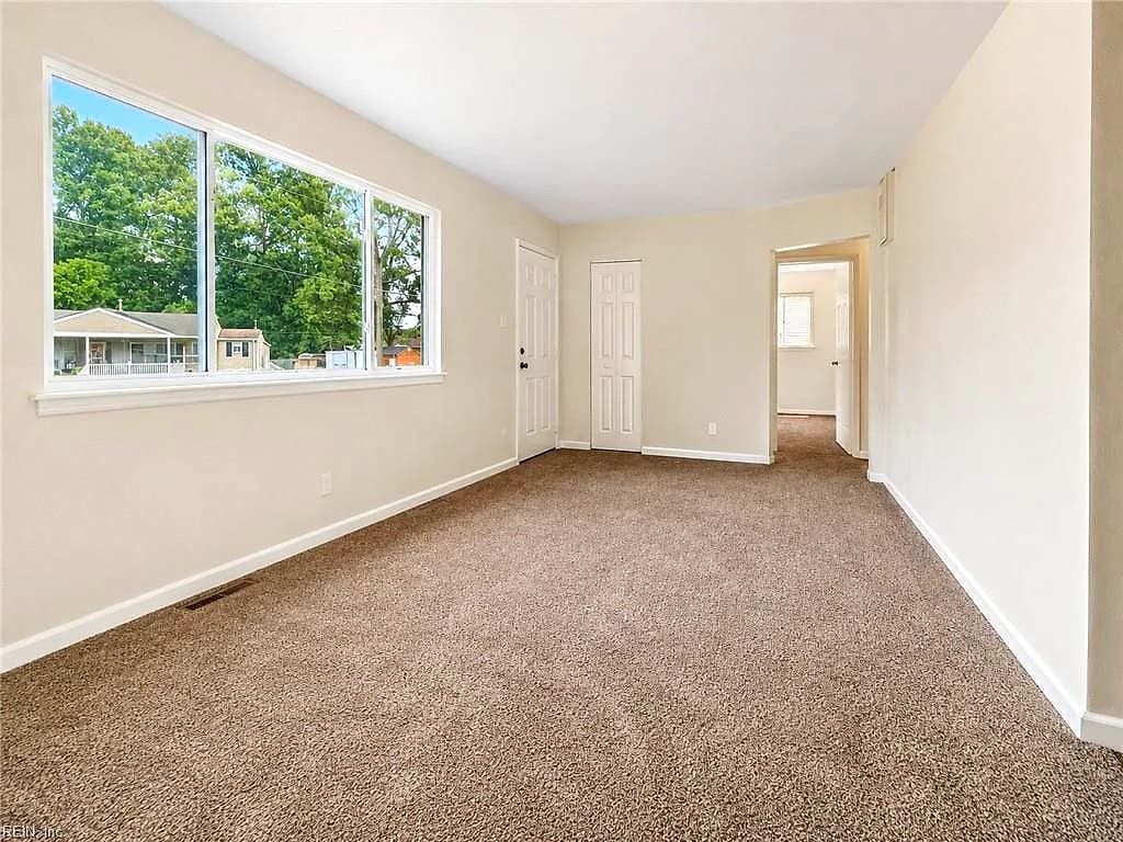 501 S 6th ST, SUFFOLK VA 23434 - Photo 5