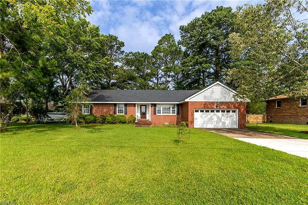 220 Deepwater DR, CHESAPEAKE VA 23322 - Main photo