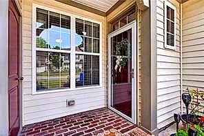 202 Herons CV, CARROLLTON VA 23314