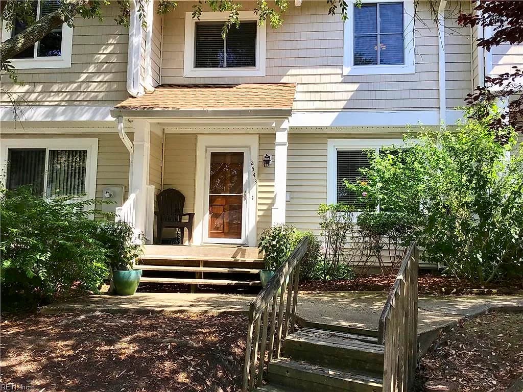 2543 Cove Point PL #4, VIRGINIA BEACH VA 23454 - Main photo