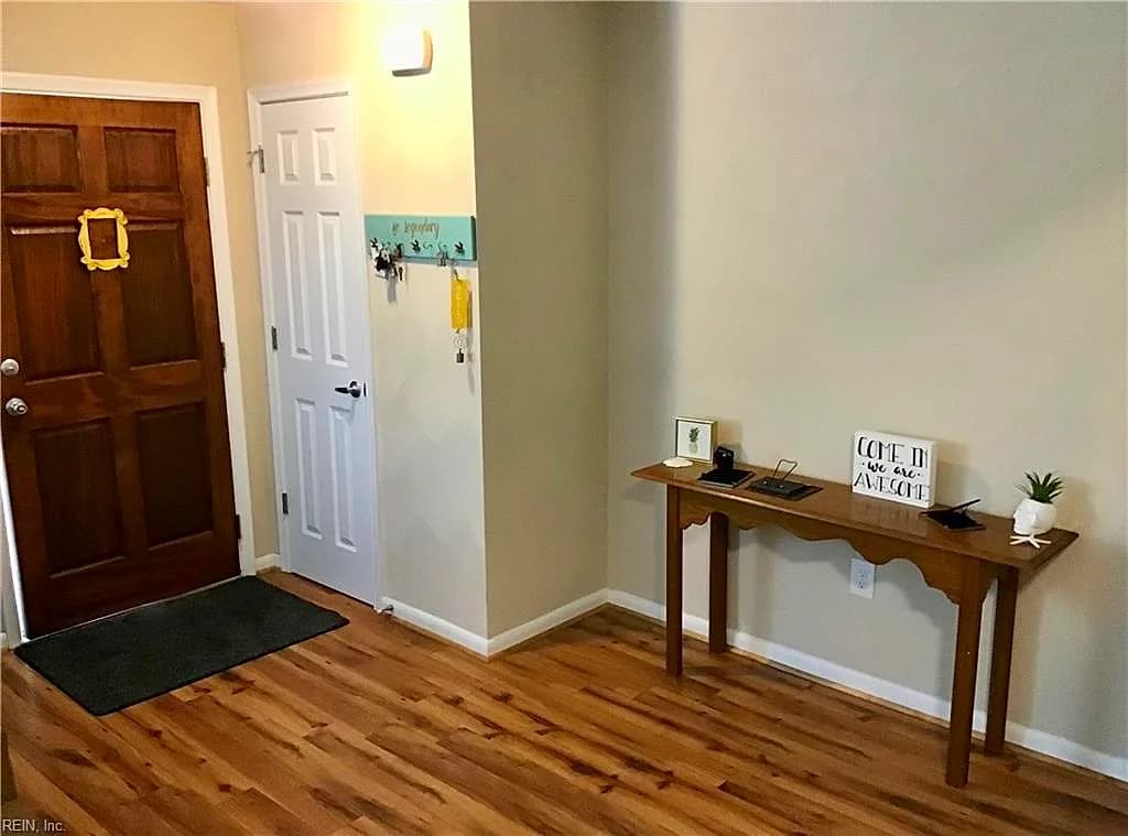 2543 Cove Point PL #4, VIRGINIA BEACH VA 23454 - Photo 3