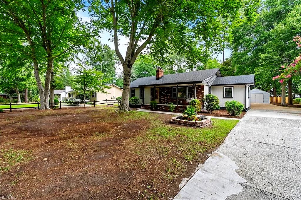 221 Rich RD, Yorktown — 3 bed Residential, 1,188 sqft