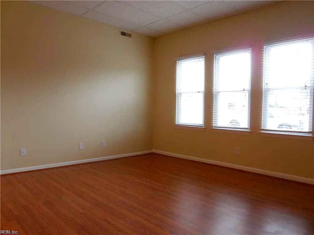 1158 Old Clubhouse RD, VIRGINIA BEACH VA 23453 - Photo 3