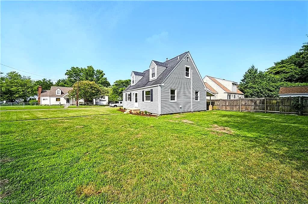 7930 Galveston BLVD, NORFOLK VA 23505 - Photo 5