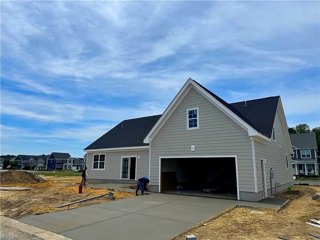 2207 Hampton Roads PW, CHESAPEAKE VA 23321 - Photo 4