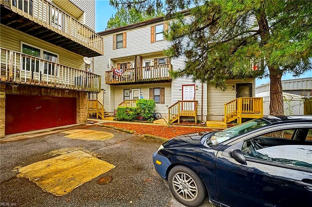 225 A View AVE #202, NORFOLK VA 23503 - Photo 5