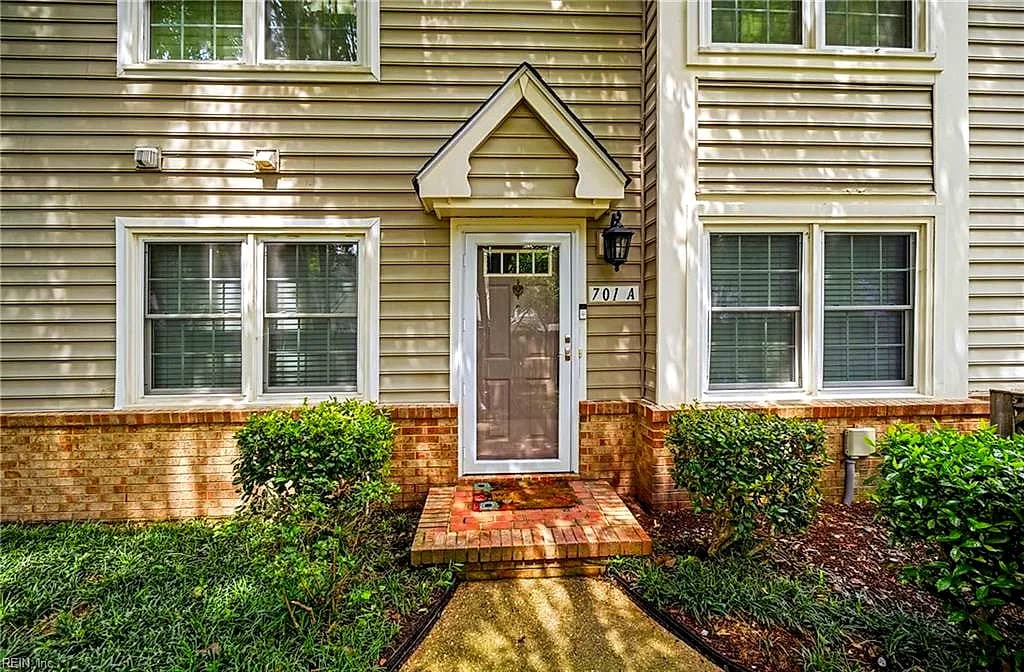 701 Rapidan River CT #A, CHESAPEAKE VA 23320 - Photo 4