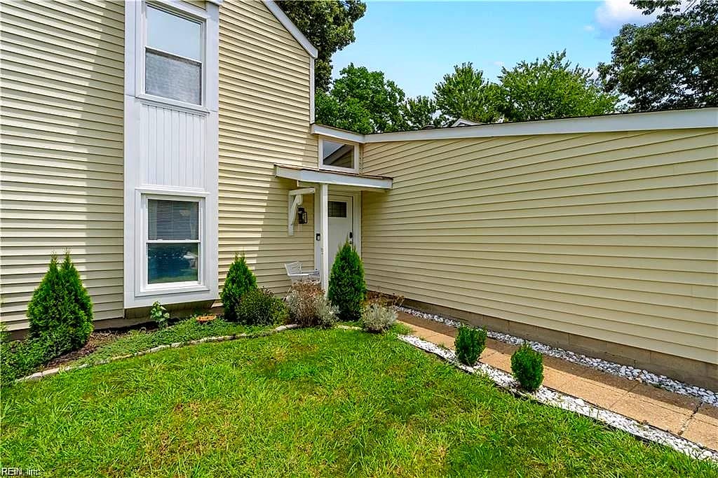 3852 Danville CT, VIRGINIA BEACH VA 23453 - Photo 3