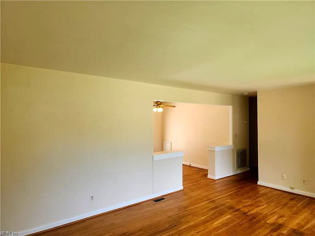 1419 Exeter RD, NORFOLK VA 23503 - Photo 5