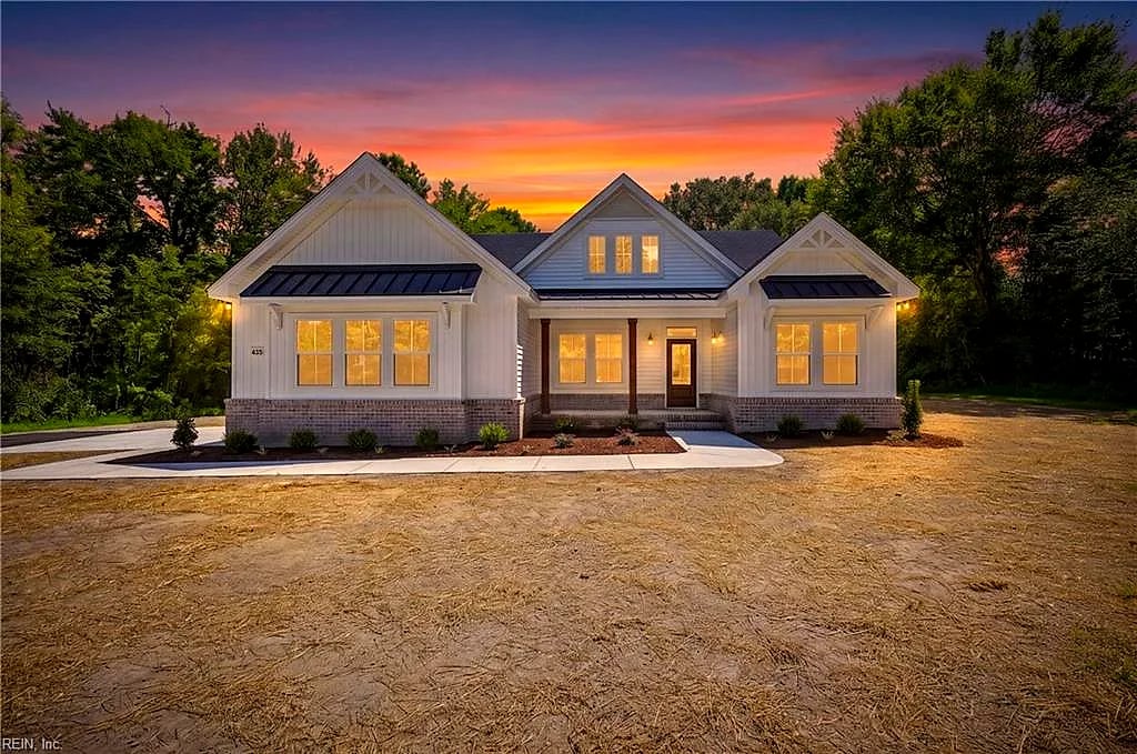 435 Gallbush RD, CHESAPEAKE VA 23322