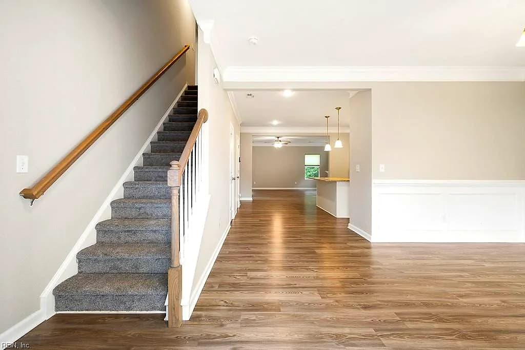 8035 E Glen RD, NORFOLK VA 23505 - Photo 5