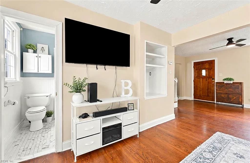 215 Tareyton LN, PORTSMOUTH VA 23701 - Photo 5