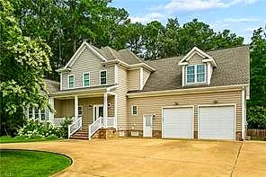 967 Poquoson AVE, Poquoson — 4 bed Residential, 3,200 sqft