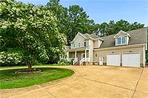 967 Poquoson AVE, POQUOSON VA 23662 - Photo 4