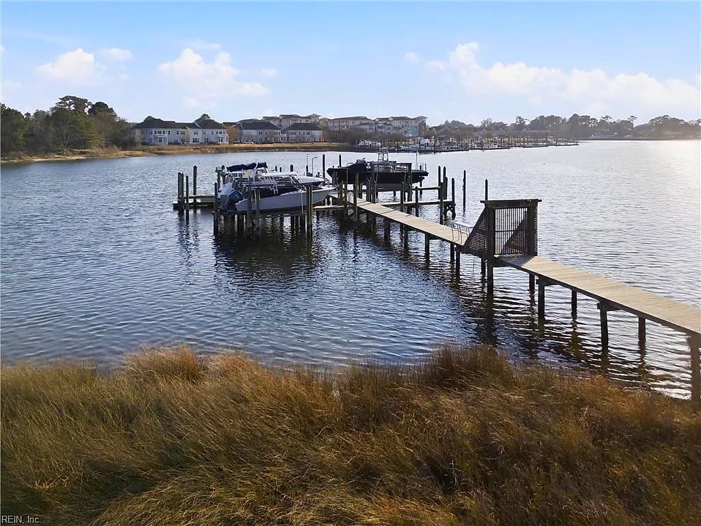 4206 Pretty Lake AVE #B, NORFOLK VA 23518 - Photo 3