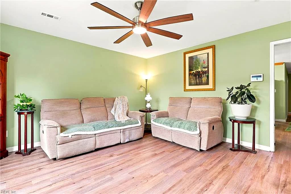 1277 New Land DR, VIRGINIA BEACH VA 23453 - Photo 4