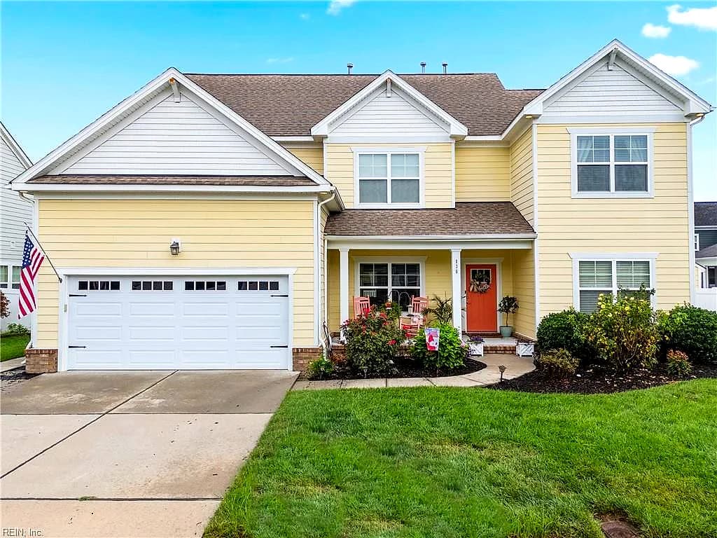 136 Bella DR, CHESAPEAKE VA 23322 - Main photo