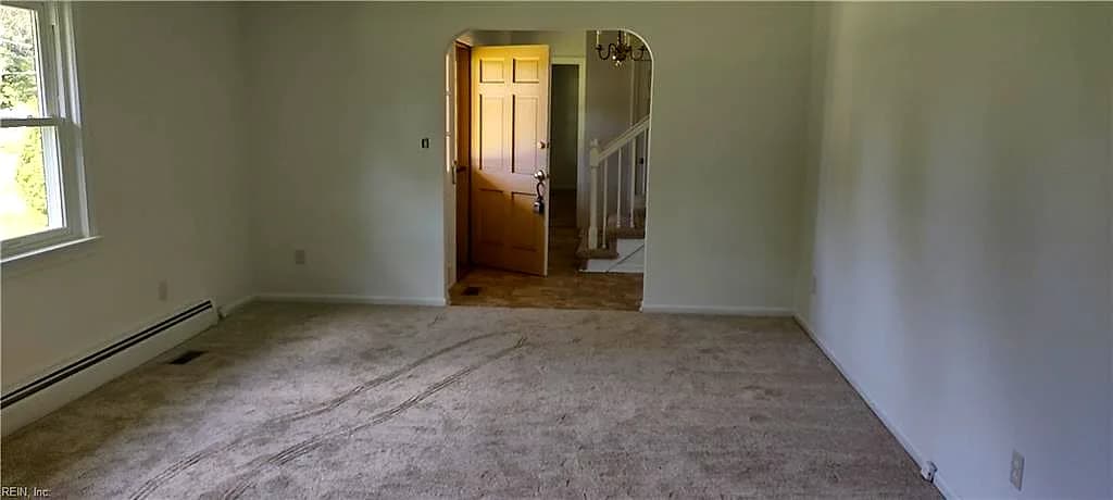 10 Ponderosa DR, HAMPTON VA 23666 - Photo 4