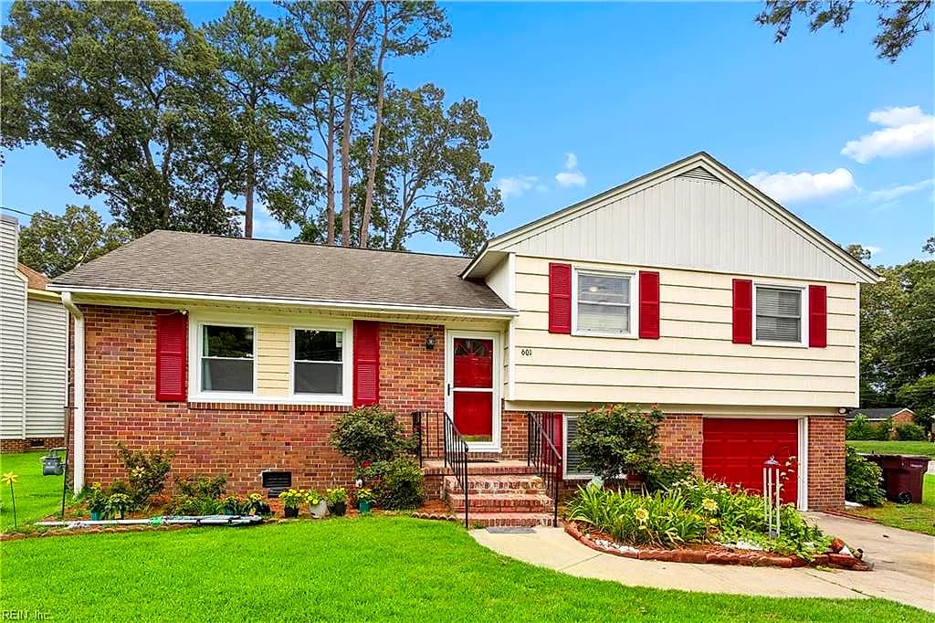 601 Hopewell DR, CHESAPEAKE VA 23323 - Main photo