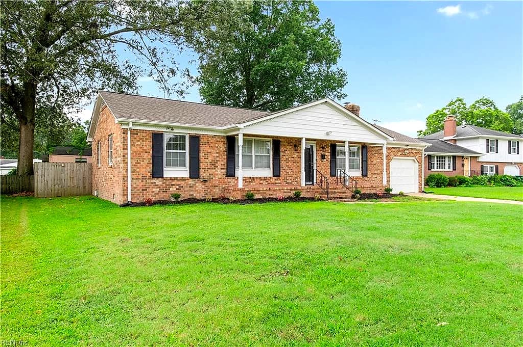 19 Bosch LN, NEWPORT NEWS VA 23606 - Photo 5