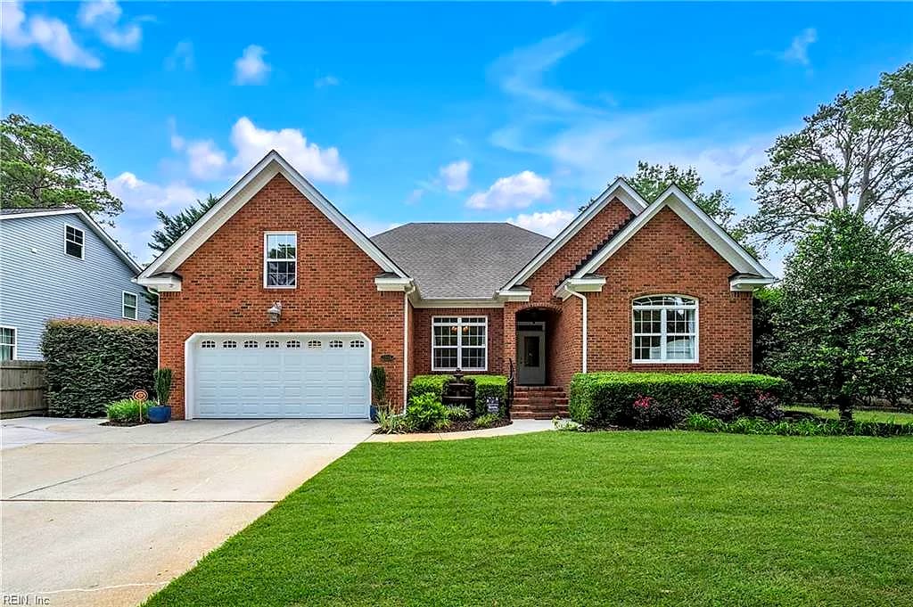1016 Old Canterbury DR, VIRGINIA BEACH VA 23455 - Main photo