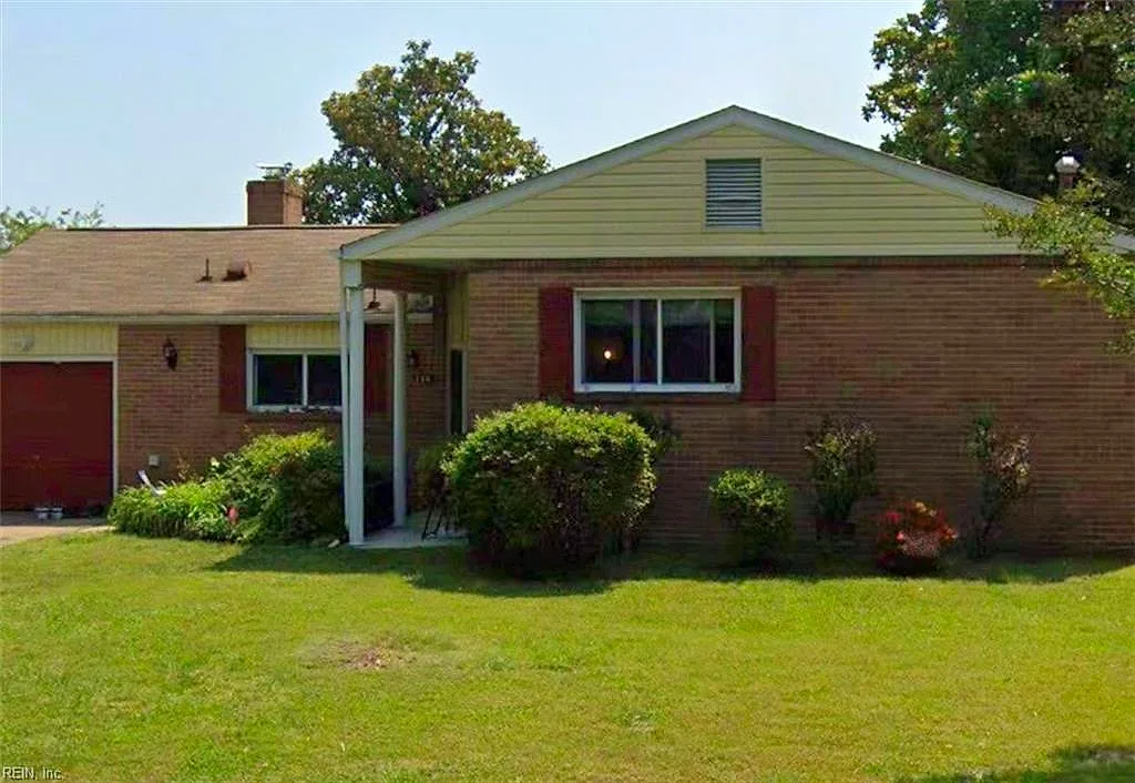 110 Diggs DR, Hampton — 3 bed Residential, 1,492 sqft