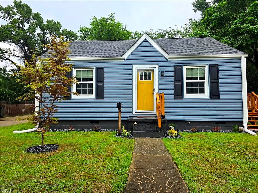 428 Gladstone RD, NORFOLK VA 23505 - Photo 2