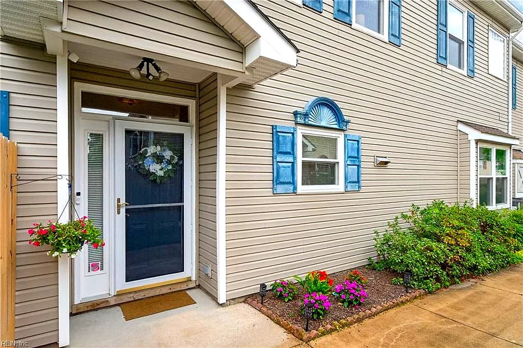1410 Pandoria CT, VIRGINIA BEACH VA 23455 - Photo 5