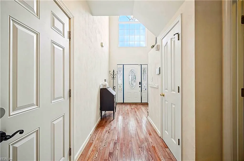 104 Bishops CT, CHESAPEAKE VA 23323 - Photo 4