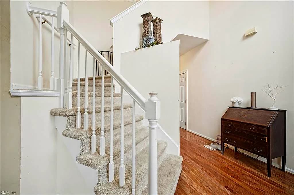 104 Bishops CT, CHESAPEAKE VA 23323 - Photo 5