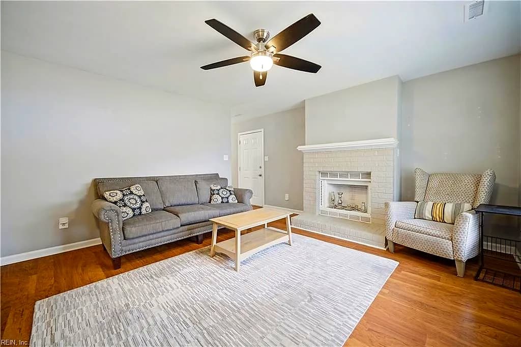 445 Glenrock RD, NORFOLK VA 23502 - Photo 5