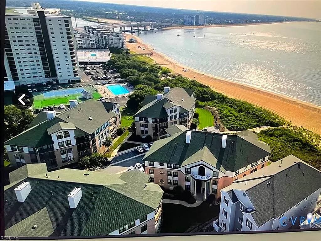 3240 Page Ave AVE #203, VIRGINIA BEACH VA 23451 - Photo 2