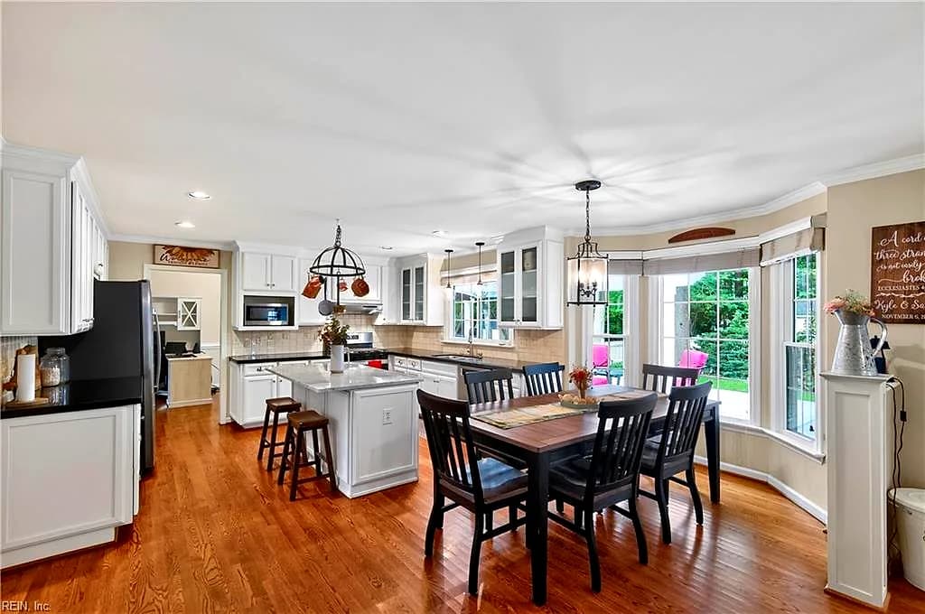407 Willards WAY, YORKTOWN VA 23693 - Photo 4
