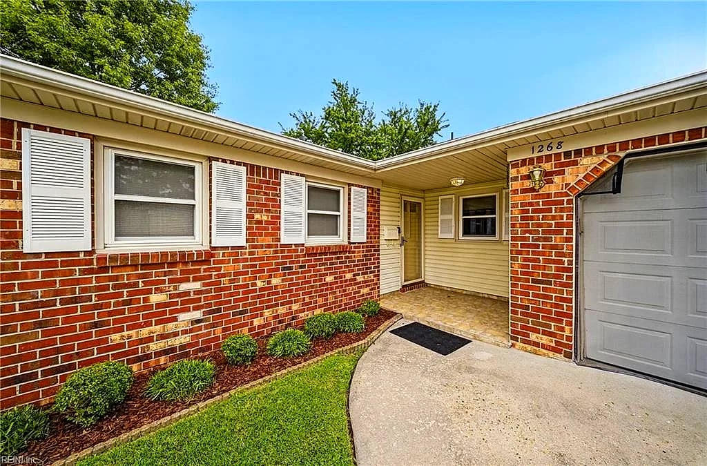 1268 Gladiola CRES, VIRGINIA BEACH VA 23453