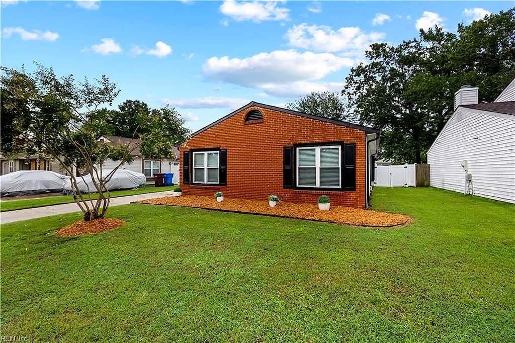 1113 Turtle Rock TRCE, CHESAPEAKE VA 23320 - Photo 3