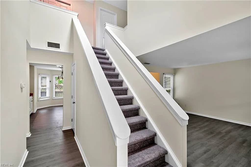 431 Warner Hall PL, NEWPORT NEWS VA 23608 - Photo 4
