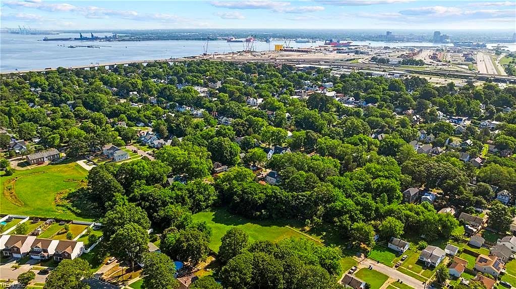 522 Douglas AVE, PORTSMOUTH VA 23707 - Photo 4