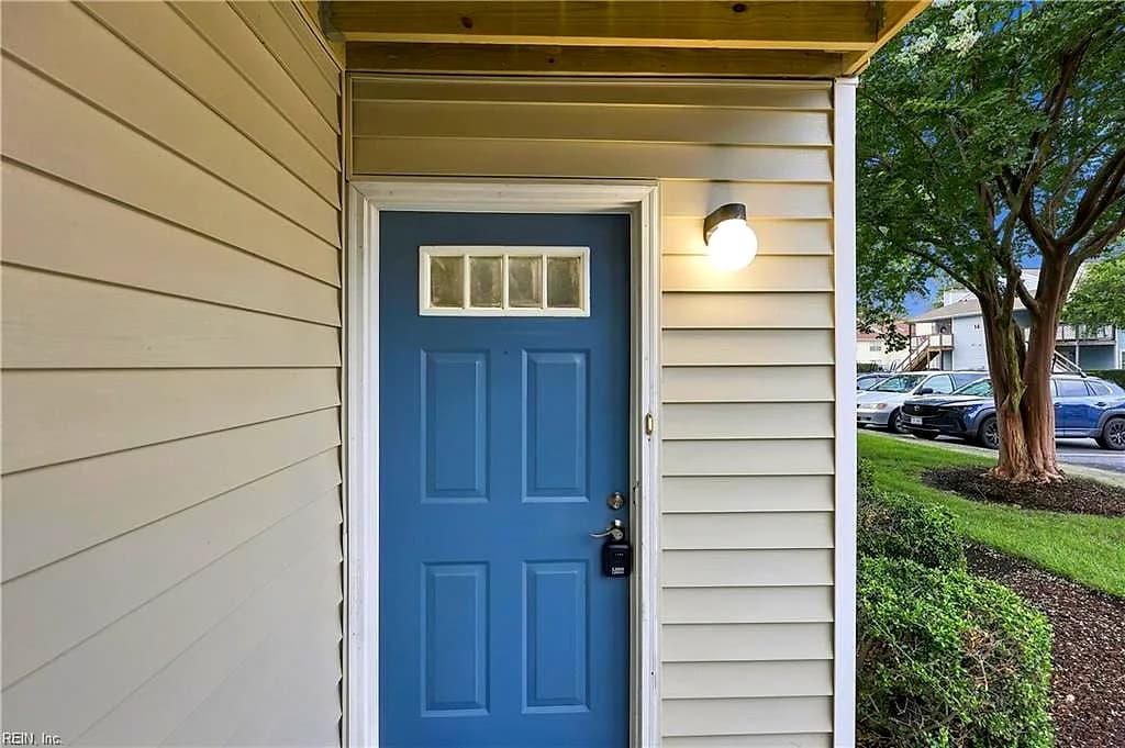 313 Thalia Station CT, VIRGINIA BEACH VA 23452 - Photo 3
