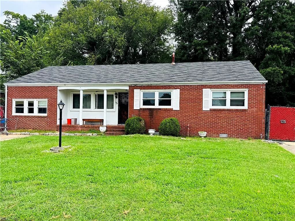 1114 Micott DR, HAMPTON VA 23666 - Main photo