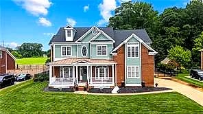 821 Redleafe CIR, CHESAPEAKE VA 23320