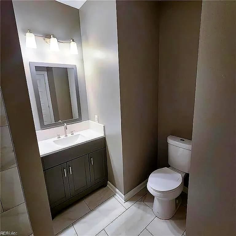 248 Chapel ST, HAMPTON VA 23669 - Photo 5