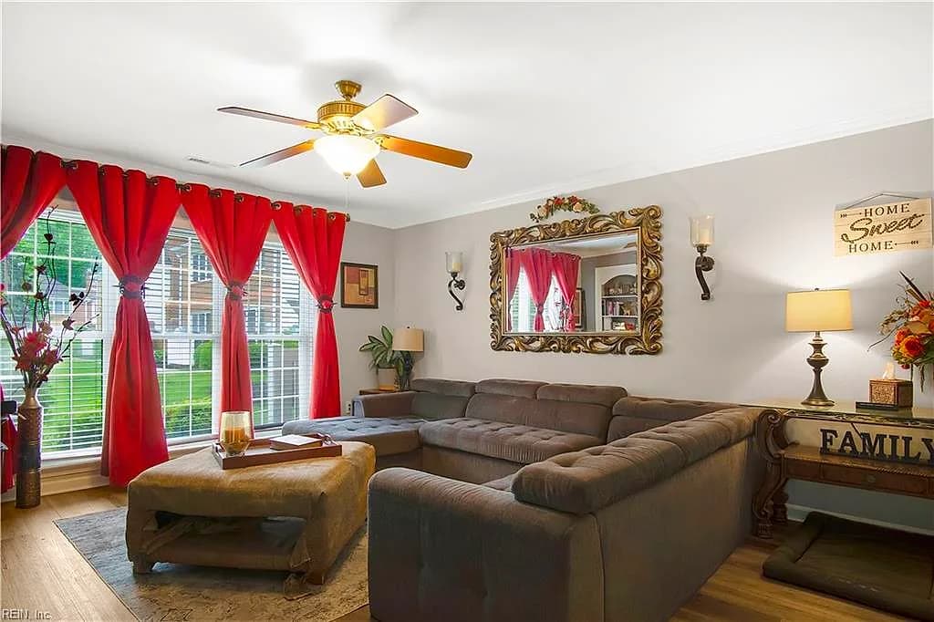 103 Turnbridge LN #H, YORKTOWN VA 23693 - Photo 4