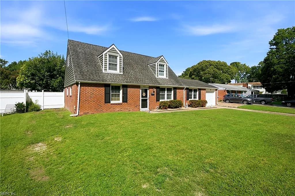 409 Elmont RD, VIRGINIA BEACH VA 23452 - Photo 3